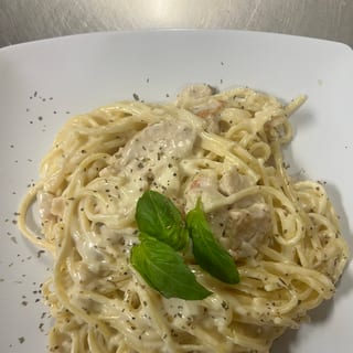 Chicken Fettuccine Alfredo